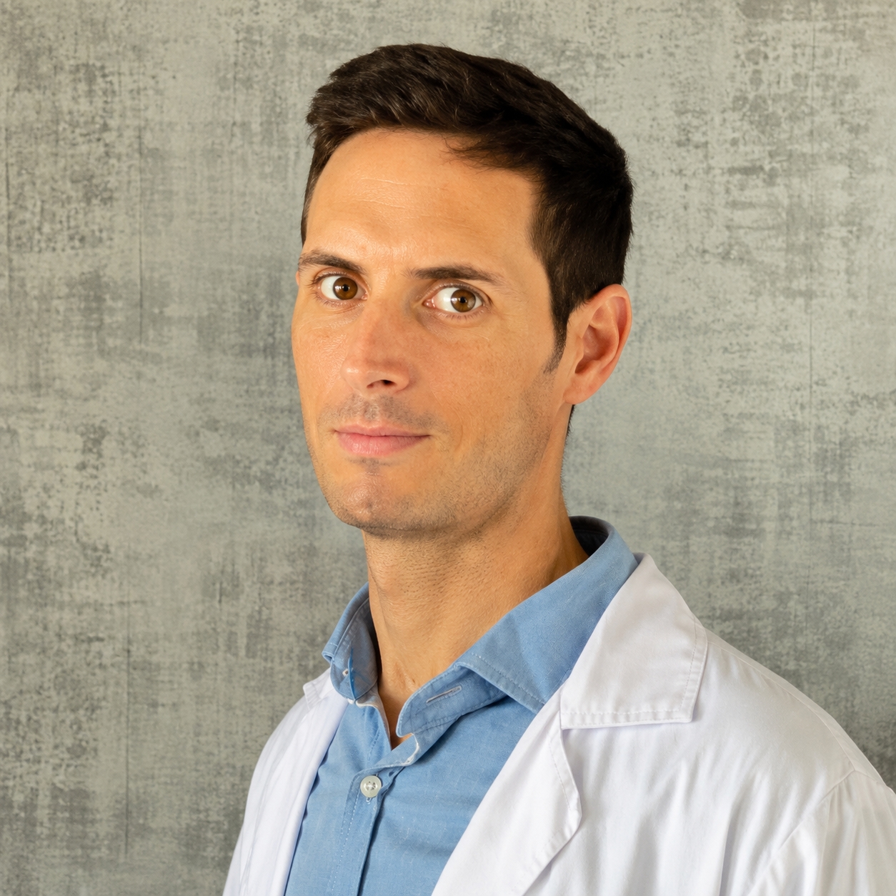 Dr. Alvaro Fuentes Merlos